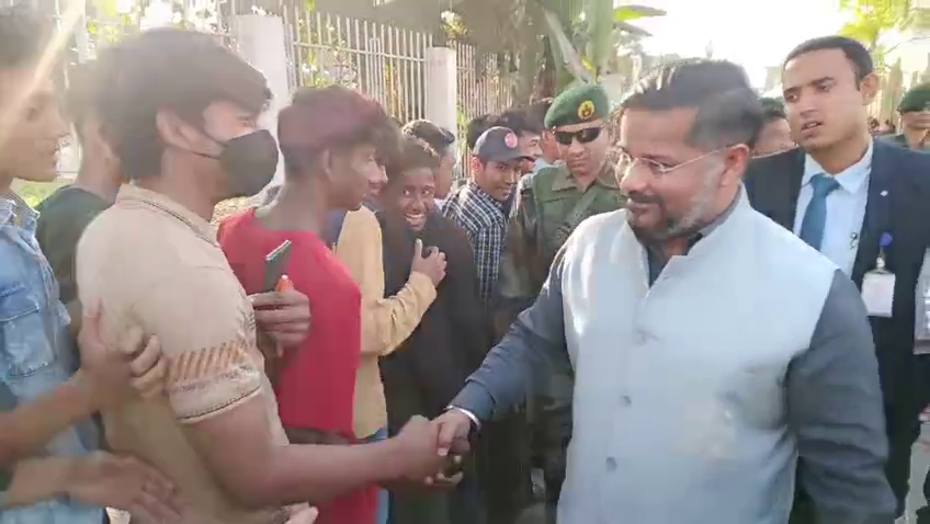 4KaH4KaJ4Kao4Ka/4Kaf4Ka/IOCmquCnjeCmsOCmruCniyDgpqvgp4fgprjgp43gpp/gp4cg4Kaq4Ka+4Ka4IOCmqOCnh+Cmk+Cmr+CmvOCmvuCmsCDgprjgpq7gpq/gprwg4Kas4Ka+4Kah4Ka84KayLCDgpq7gpqjgp43gpqTgp43gprDgp4Ag4Ka44KeB4Ka24Ka+4Kao4KeN4KakIOCmmuCnjOCmp+CngeCmsOCngOCmsCDgppjgp4vgprfgpqPgpr4g